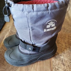 Size 5 Kamik Boots